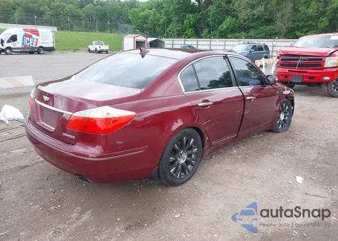 2010 Hyundai Genesis 3.8 из США, поврежденный, VIN KMHGC4DE2AU077493